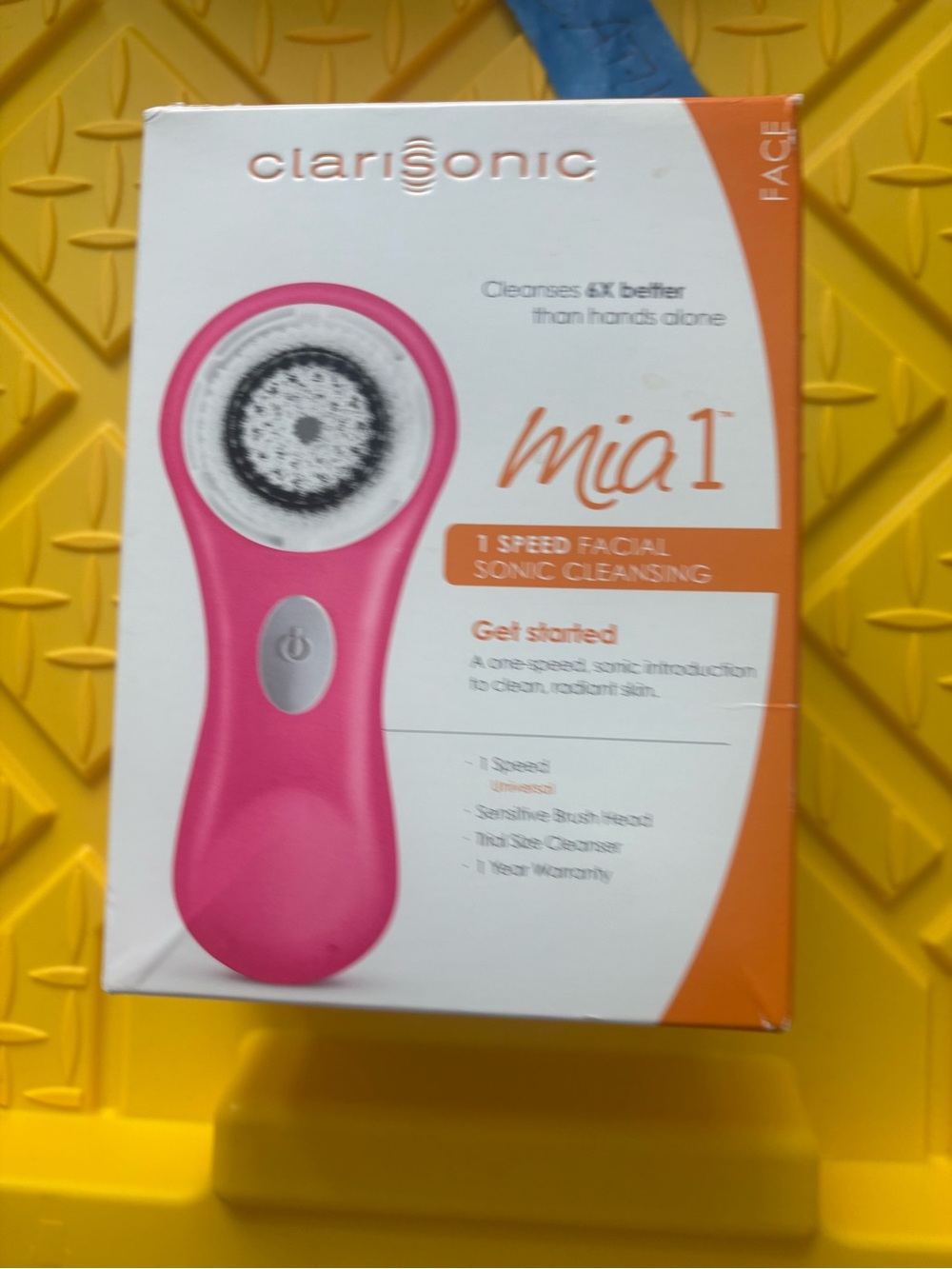 Clarisonic MIA 1 facial cleaning kit